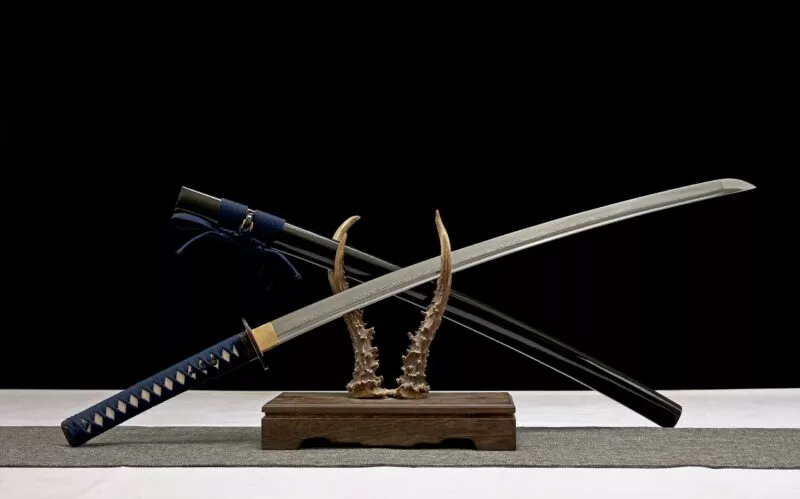 Katana Sakura (acier Damas & Véritable Peau De Raie)