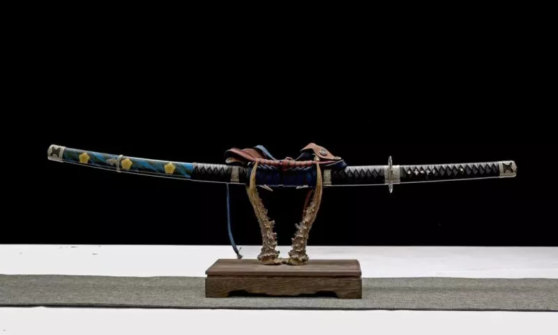 Katana Shiroi (acier T10 & Véritable Peau De Raie)
